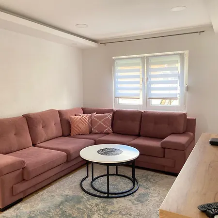 公寓 Halima's Retreat 塞拉耶佛