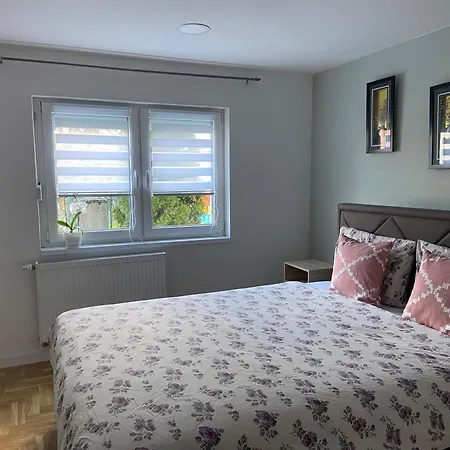 公寓 Halima's Retreat 塞拉耶佛