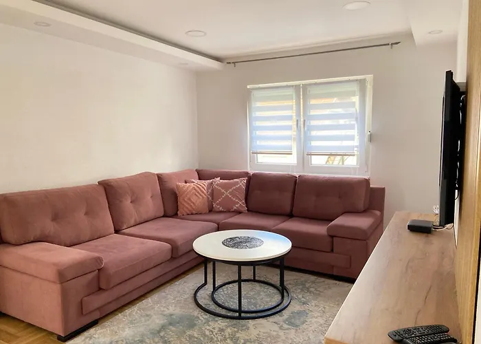 公寓 Halima's Retreat 塞拉耶佛